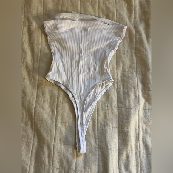 Strapless bodysuit - Picture 2 of 2